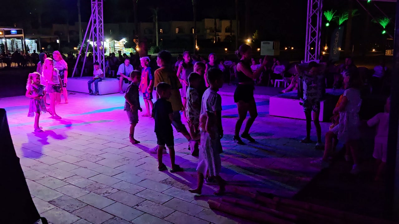 Video 14. 8. 2025 21:04