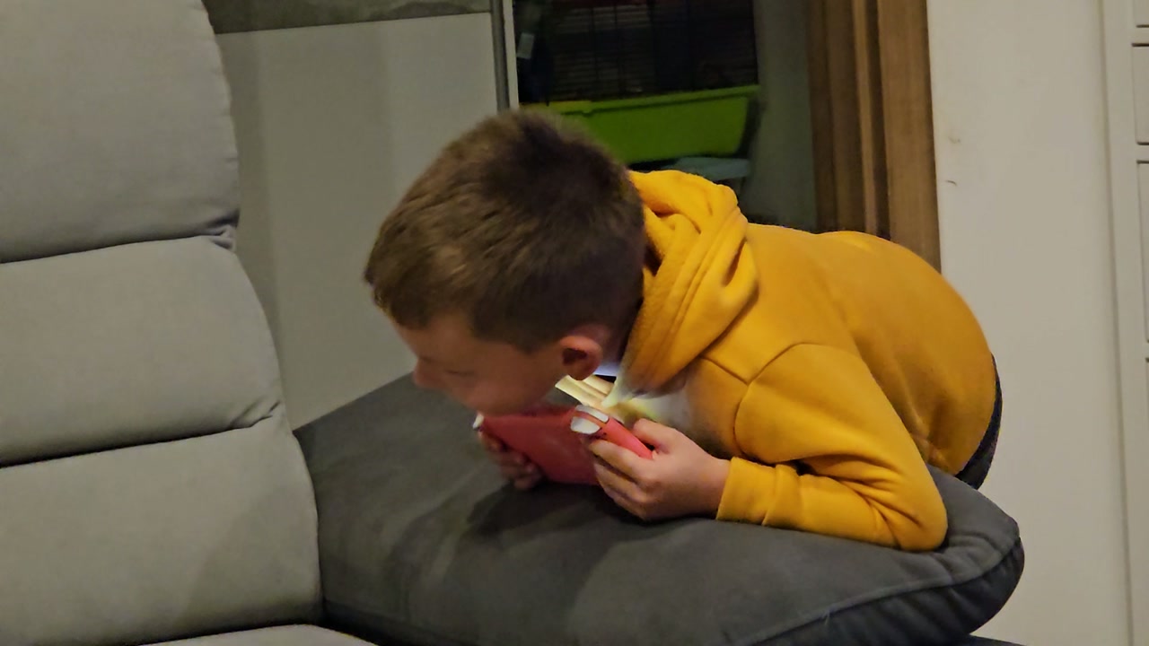 Video 3. 10. 2025 19:15