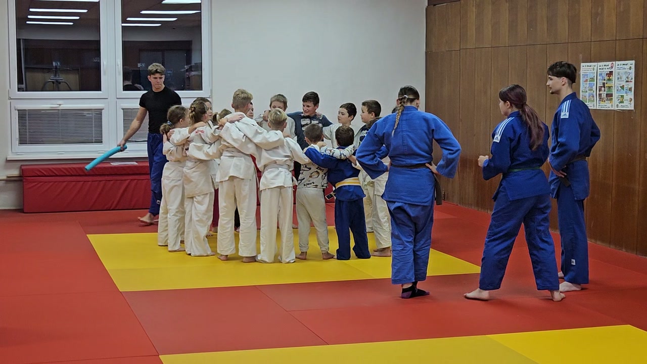 Video 30. 10. 2025 16:44